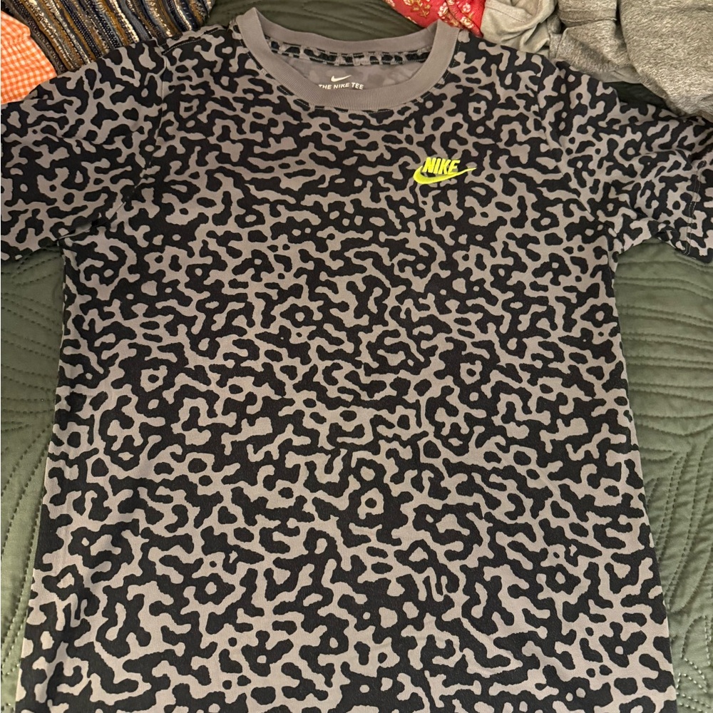 Nike Kids Short Sleeve Tee - Black and Gray with Neon Yellow Logo